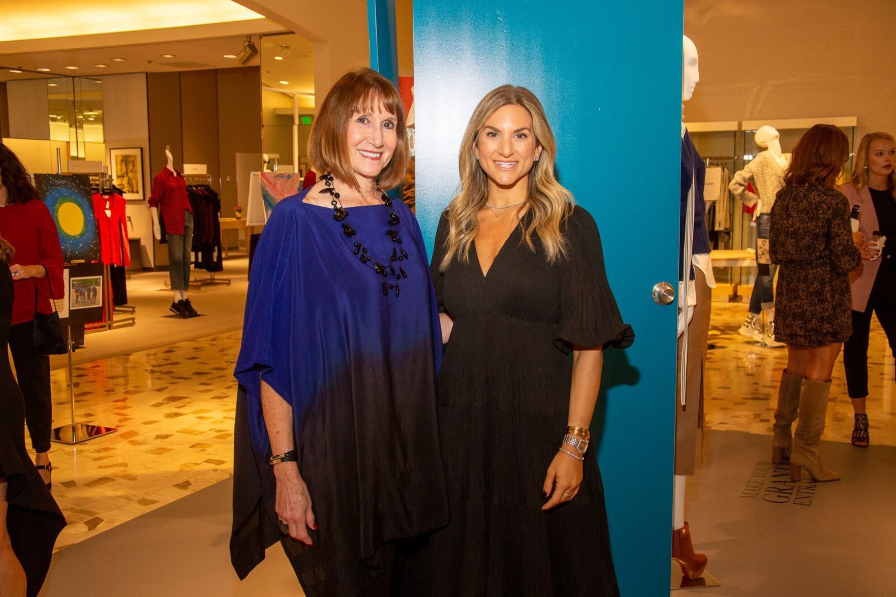Ellen Soule, Jodi Kahn